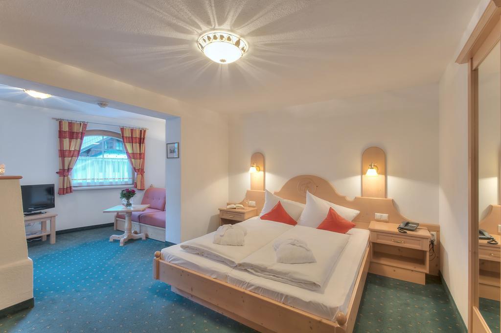 Hotel Garni Europa Sankt Anton am Arlberg Rum bild