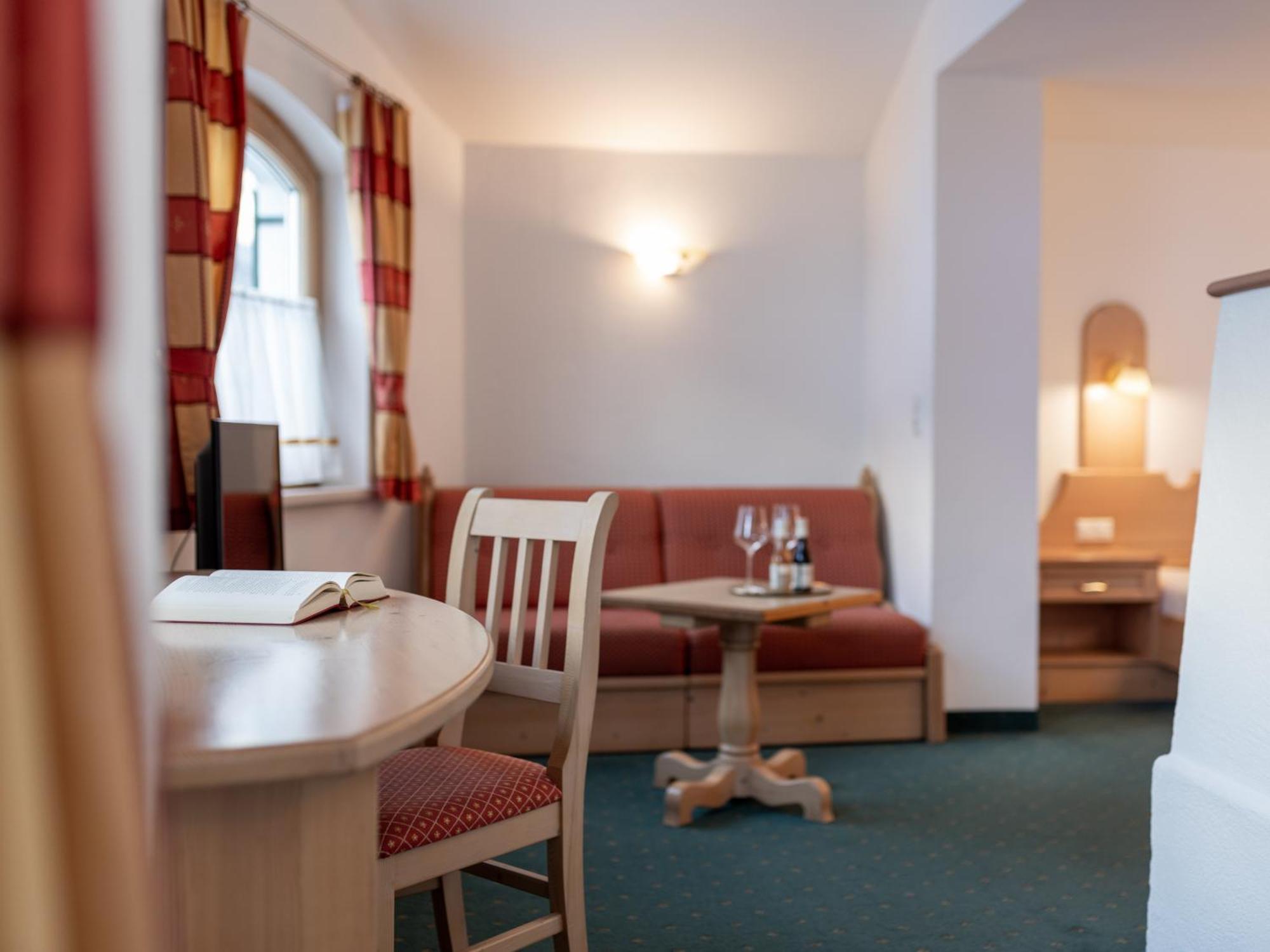 Hotel Garni Europa Sankt Anton am Arlberg Exteriör bild