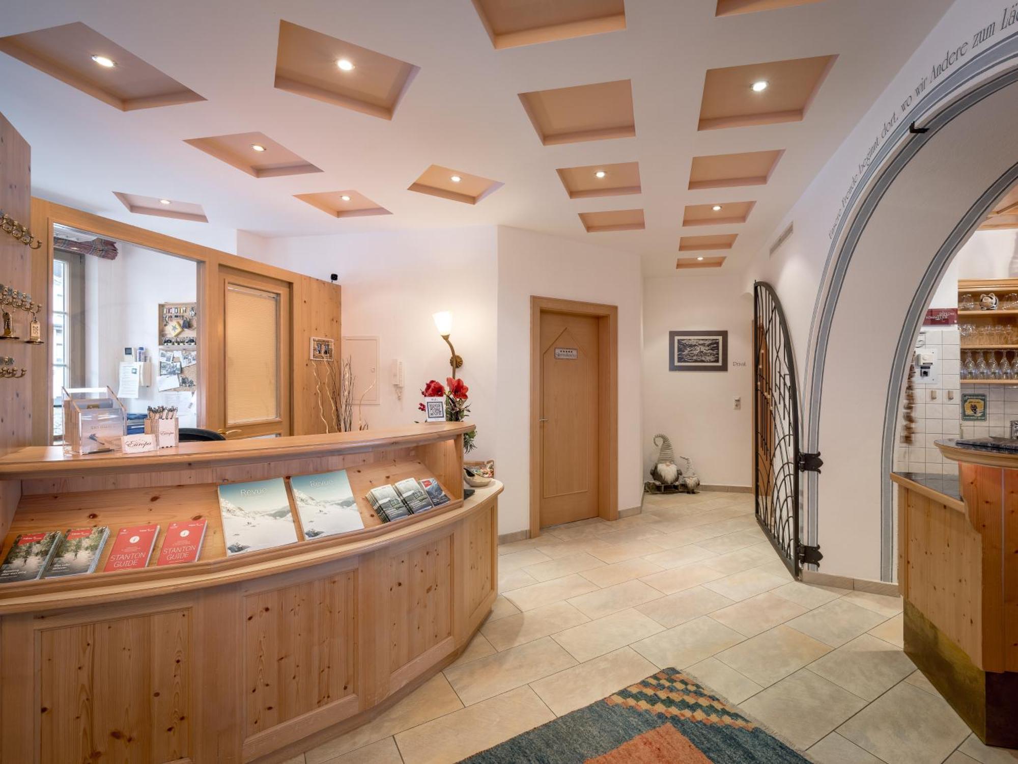 Hotel Garni Europa Sankt Anton am Arlberg Exteriör bild